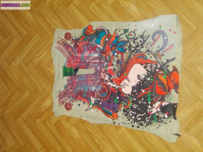 Tunique originale et très travaillée, taille S