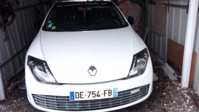 Laguna coupé monaco