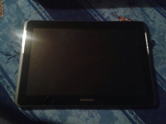 Samsung galaxy tab 2 10.1 urgent à debattre