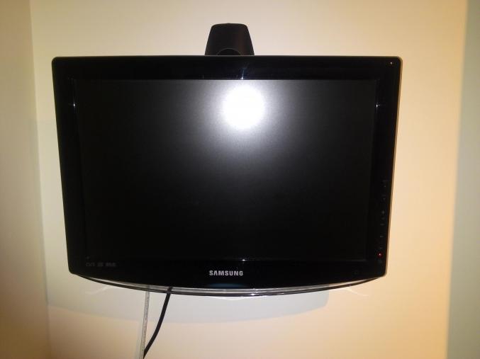 Télé samsung 48cm