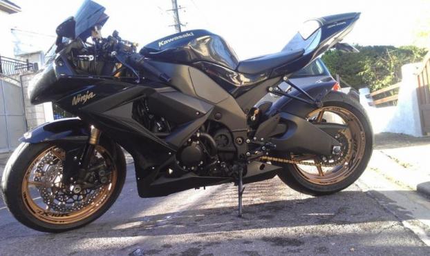 Super Kawasaki Zx10r