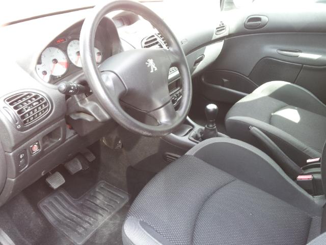 Peugeot 206 (2) sw 1.6 hdi 110 sport