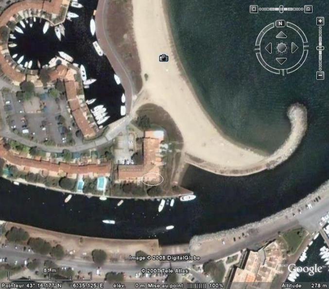 PORT GRMAUDE2T2 SECONDES PLAGE JARDIN PRIVATIF