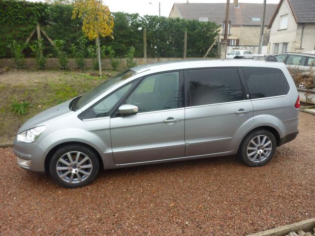 Ford Galaxy ii 2.0 tdci 140 ghia 