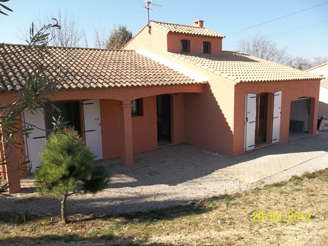 Villa F5 115m2 plein pied 4 faces sur 700m2