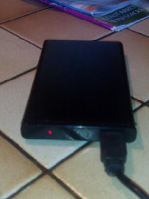 DISQUE DURE AUTO ALIMENTER DE 2.5 