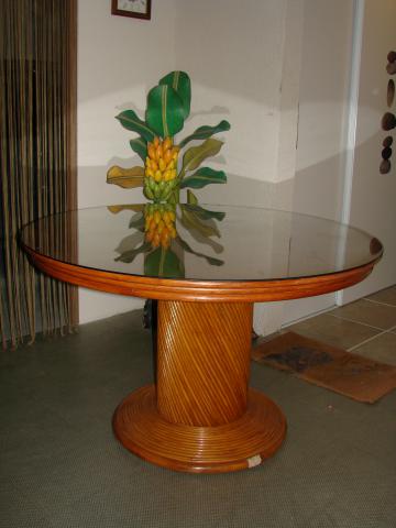 Table ronde en rotin
