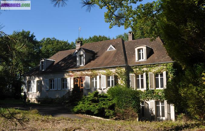 MAISON DE MAITRE