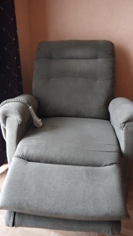 FAUTEUIL EDICALISE ELECTRIQUE