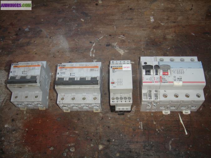 3disjoncteurs+1contacteur
