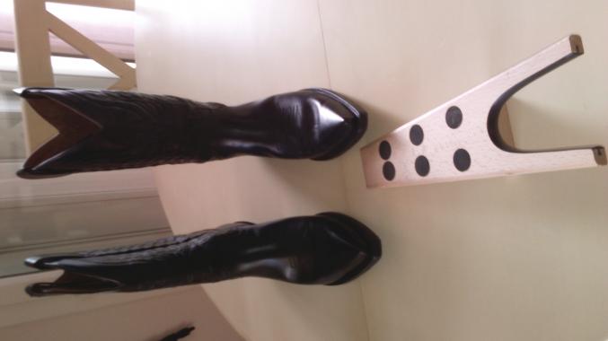 Santiag t44 quasi-neuves