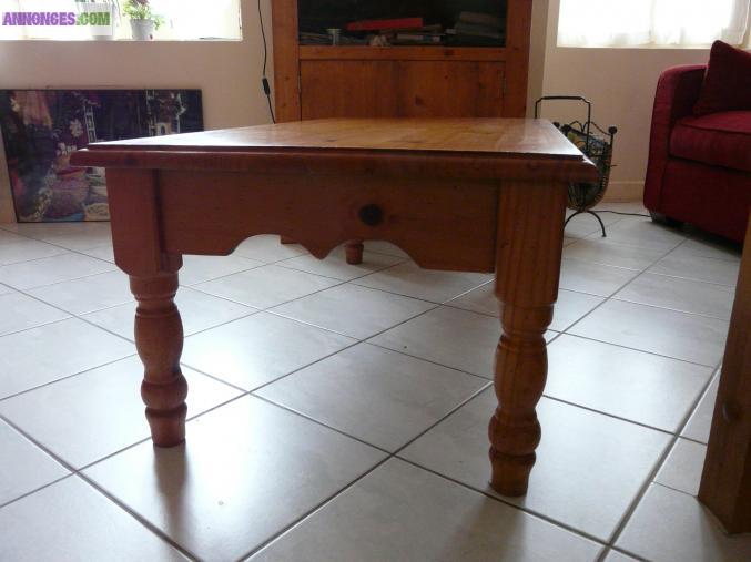 Table basse en pin style anglais