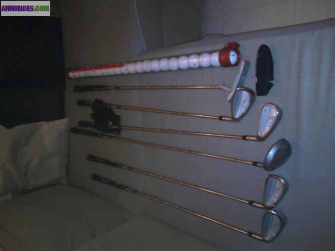 ENSEMBLE GOLF A SAISIR