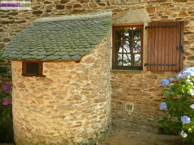 SUPERBE CORPS DE FERME