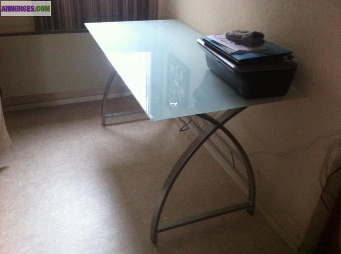 Bureau en verre