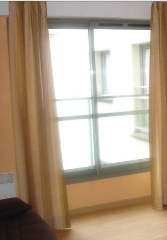 MEUBLE T1 Rouen CHU avec place de parking privée