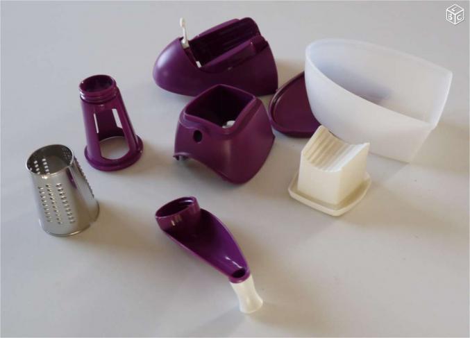 Moulin Universel Tupperware (état neuf)