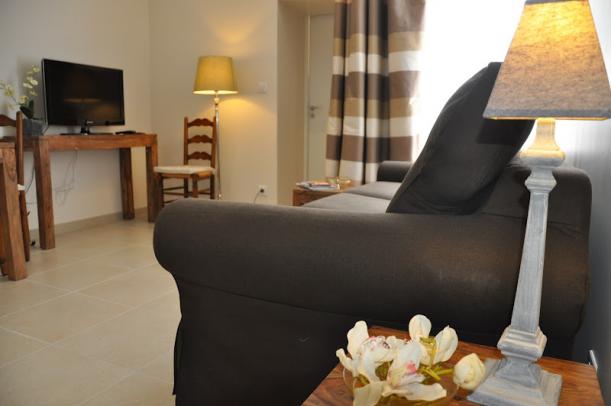 Nantes - Hypercentre Nantes standing contemp