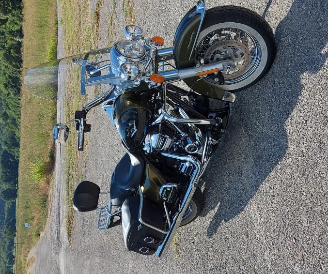 HARLEY-DAVIDSON Road King Classic 1745 de 2019