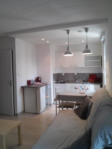 Particulier loue Joli STUDIO