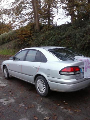 Mazda 626LTX 1100euro ou échange