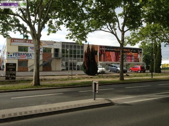 Bureau bordeaux 36m² 320 € HT