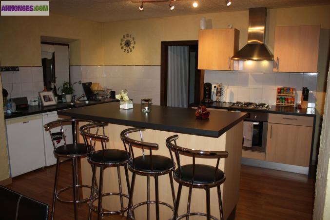 JOLIE MAISON DE VILLAGE