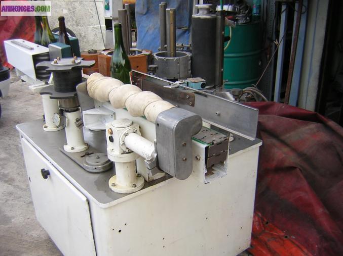 ETIQUETEUSE BOUTEILLES