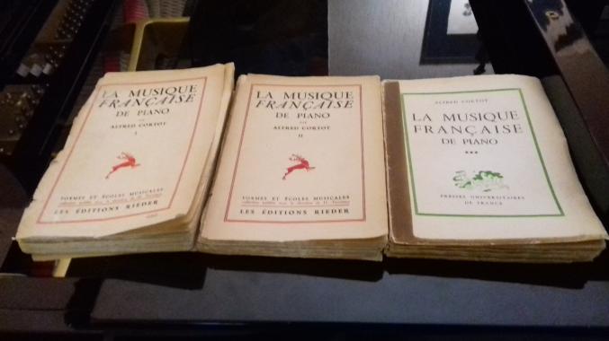 Livre Alfred Cortot 1, 2, 3. Parmi 1 et 2 signé par l'auteur en personne en 1932