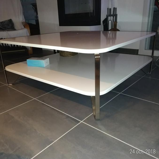 TABLE BASSE