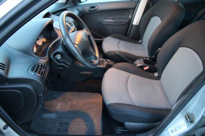 Peugeot 206 2.0 hdi xt prenium 5 portes