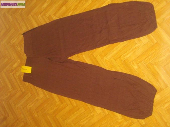 Pantalon marron 100% coton, taille L