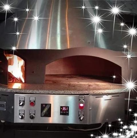 Vente pizzeria au feu bois et boulangerie artisanale