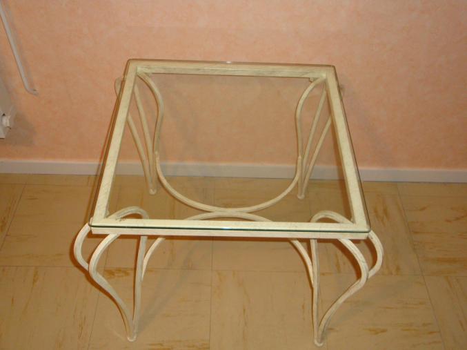 Table basse en verre