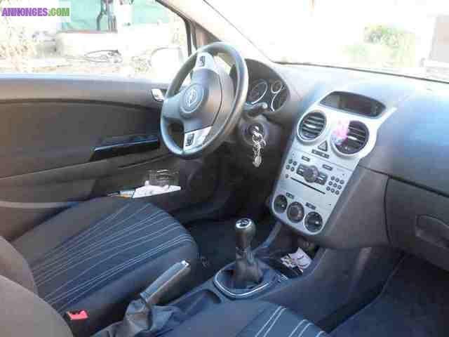 Opel corsa eco flex 23000km année 2010