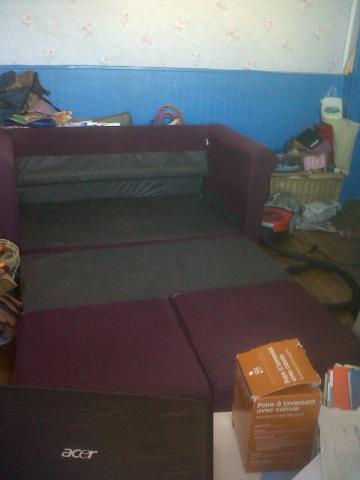  Chouette canapé convert. cassis Alinéa + coussin 