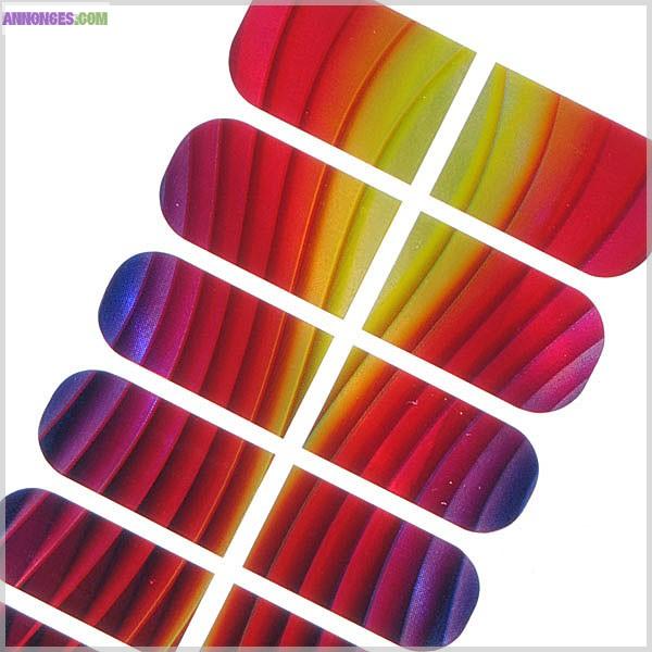 SET DE MANUCURE DESIGN - STICKERS / AUTOCOLLANTS ARC EN CIEL
