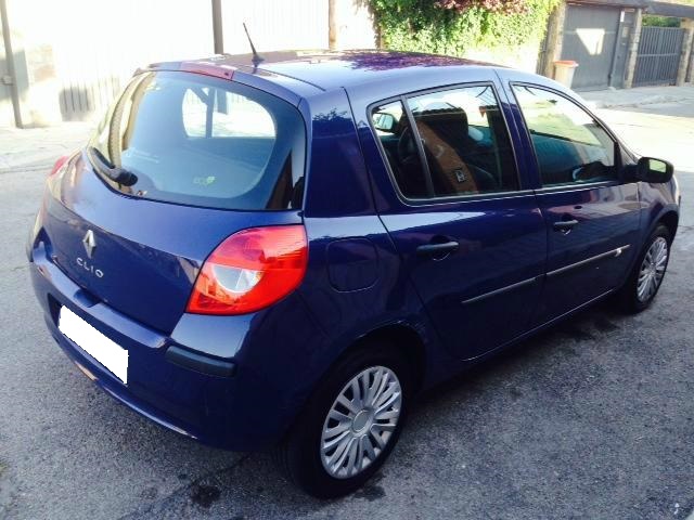 Renault clio iii (2) 1.5 dci 85 dynamique