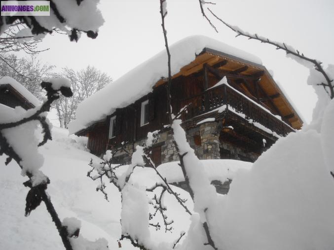 Mon chalet sympa pour nouvel an!!!