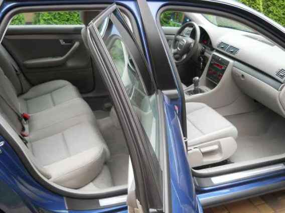 Audi a4 (3e generation) avant iii avant 2.0 tdi 140 attraction