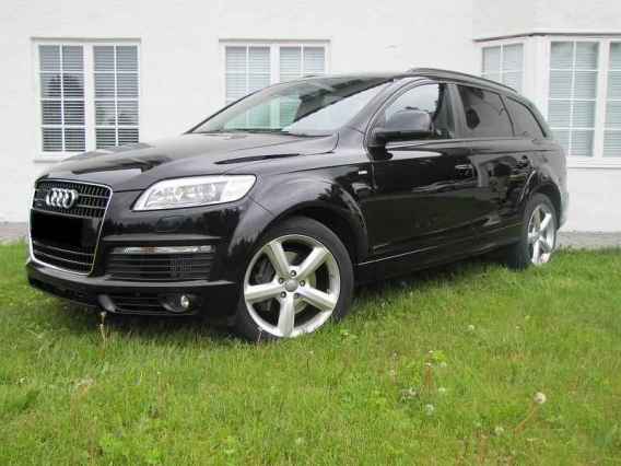 Jolie 4×4 audi q7 s-line