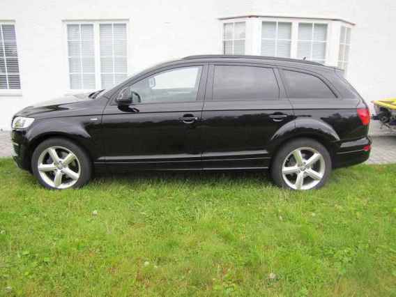 Jolie 4×4 audi q7 s-line
