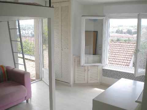 Studio sh28m2 jardinet potiers liberation (12/38)