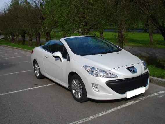 Jolie berline premium 308