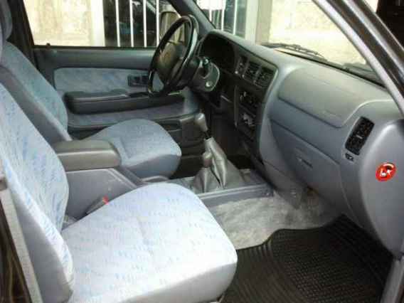 Toyota hilux 2.4 td double cabine sr5