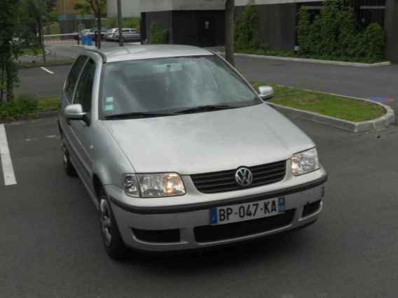 Urgent !!! polo 1.4l 2001 104,000km 2600 euros