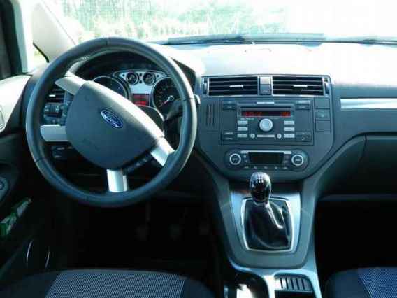 Tres  belle ford c-max