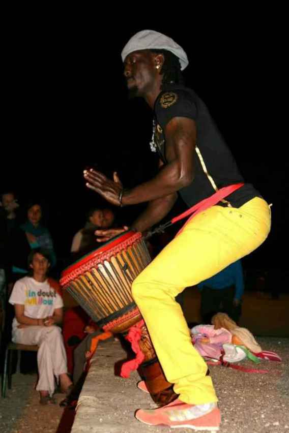 Cours de danse africaine,de djembé,cours de danse afro-contemporaine