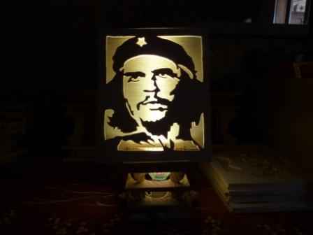 Lampe portrait du ché guévara en chantourné