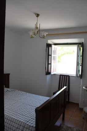 Loue maison a l' annee 350¤/mois en algarve au sud du portugal